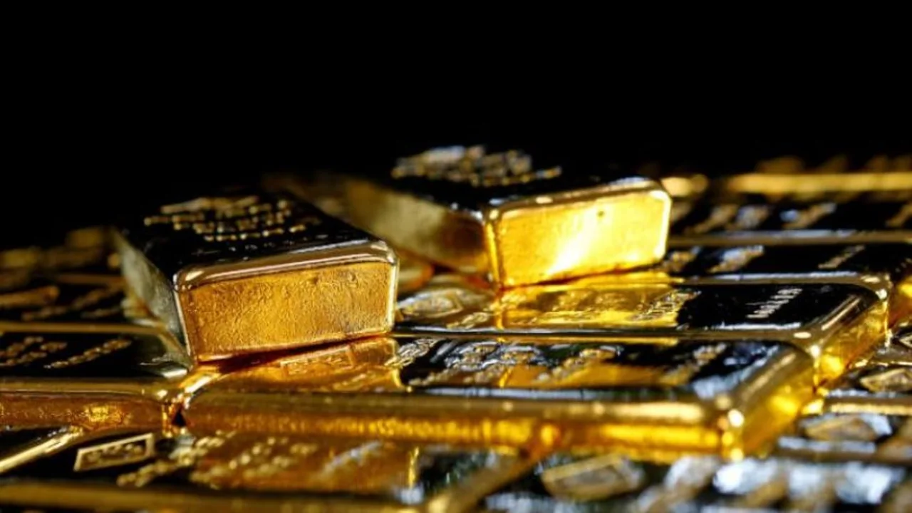 تراجع سعر الذهب في مصر خلال التعاملات المسائية واستقرار عيار 21 عند 6960 جنيها